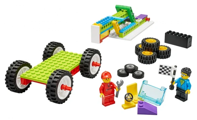 LEGO® Education BricQ Motion Essential New (изучение физических концепций)