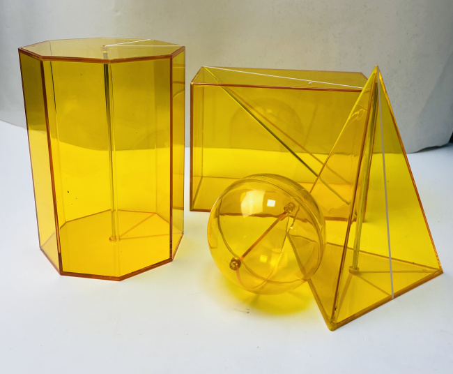 Комплект демонстраційний стереометричний